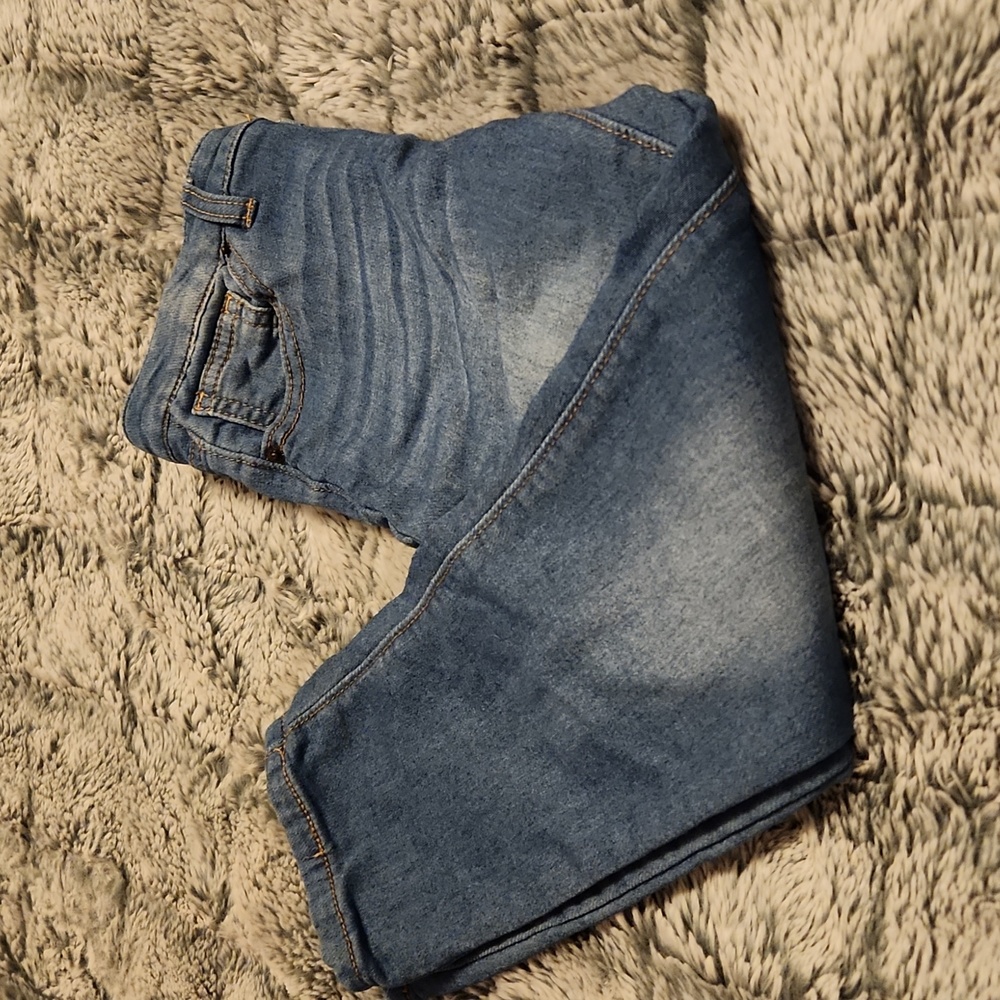 Cat and Jack skinny jeans